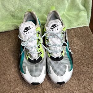 Nike Air Max 270 React SE Oracle 2020- White, Green, and Black Size 10